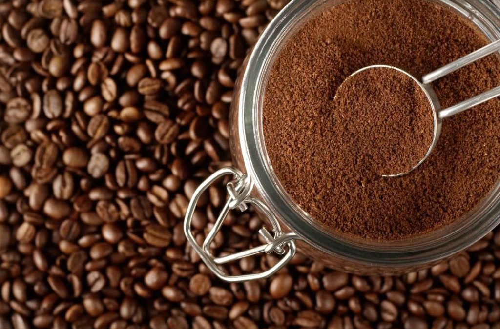 Gardez Votre Café Frais : Conseils pour un Stockage Optimal des Grains et des Capsules